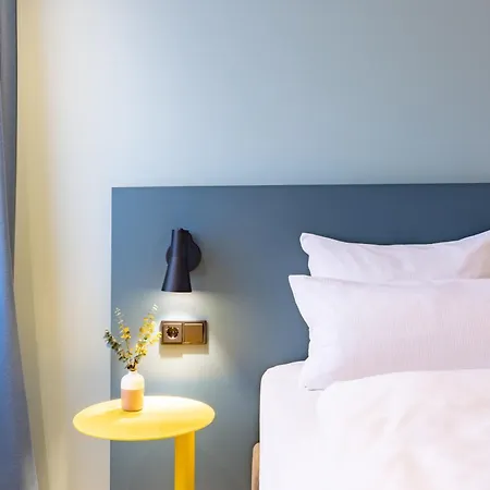 Boulevard Hotel 3*
