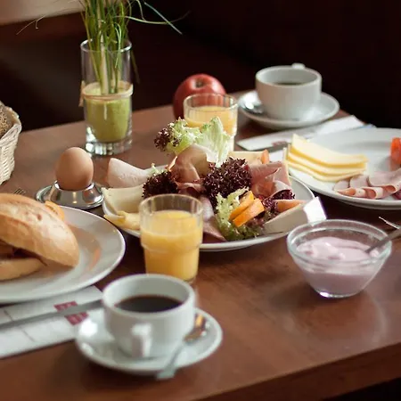 Boulevard 3* Stuttgart