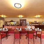 Boulevard Hotel