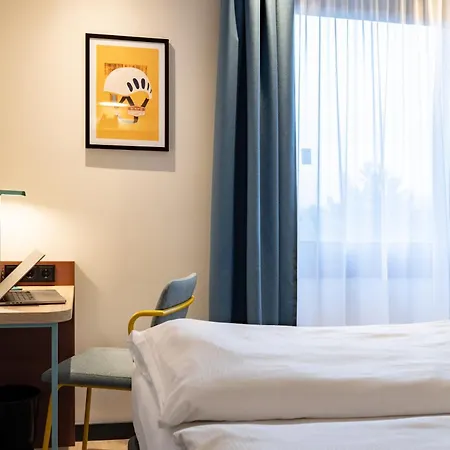 Boulevard 3*