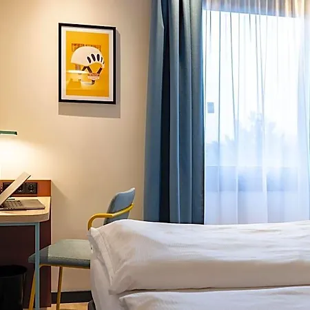 Boulevard Hotel 3*