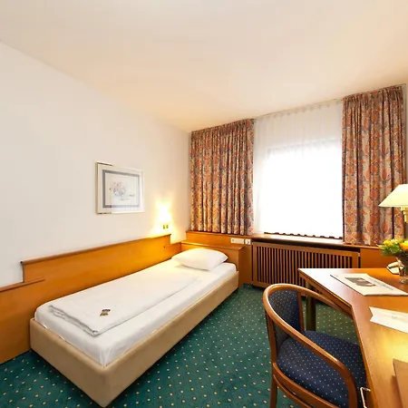 Boulevard 3*
